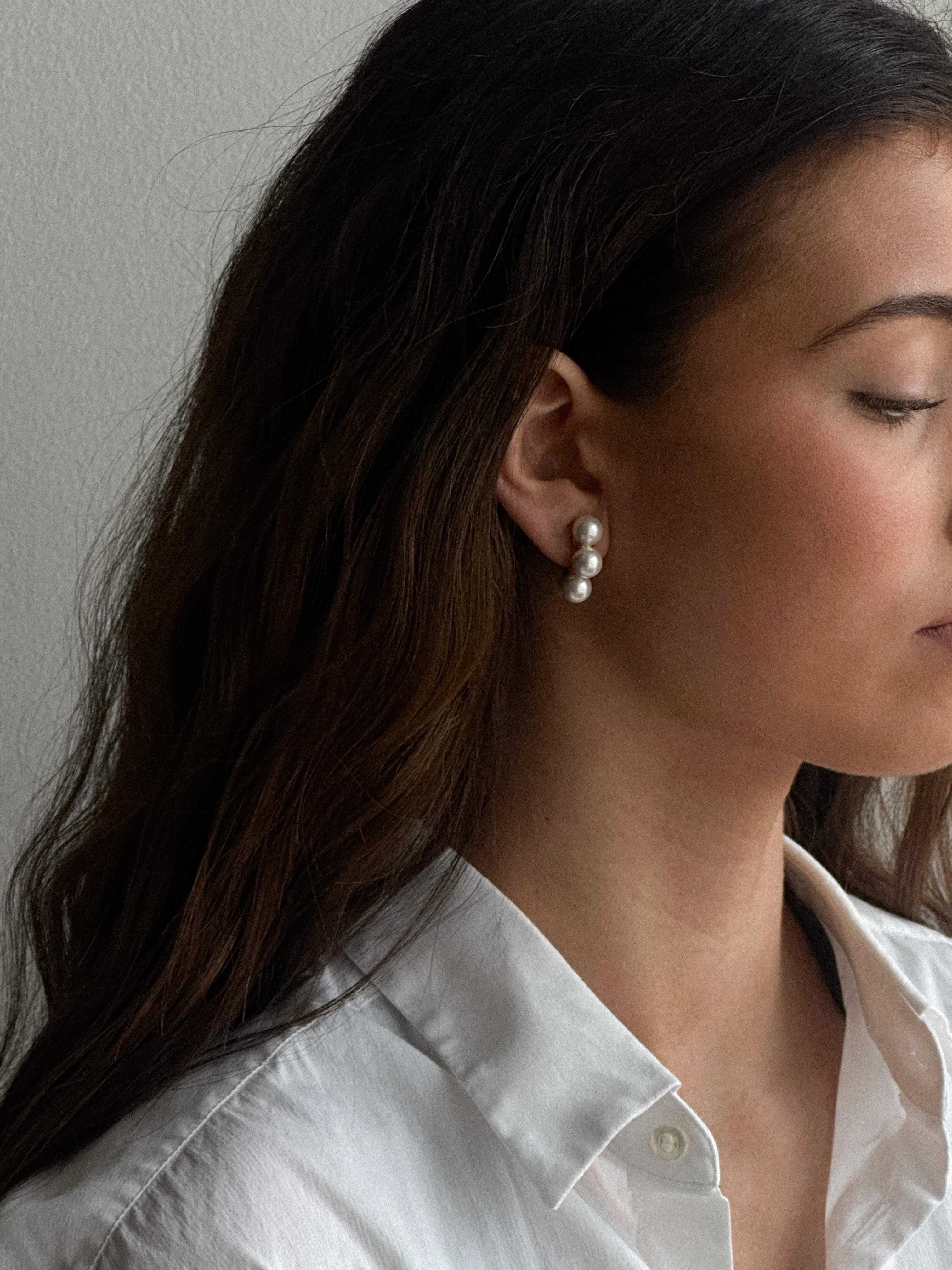 Electra Studs by Pico Copenhagen, gold-plated hoop earrings with pearls