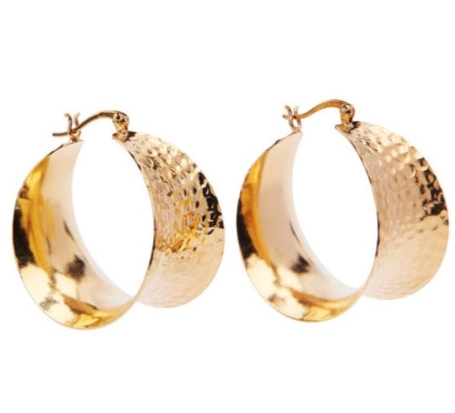 Cleo Giant Hoops