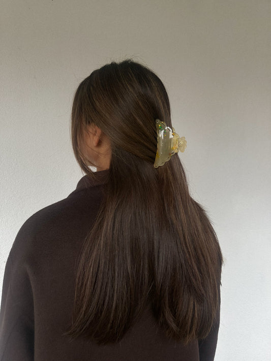 Elly Confetti Hair Claw