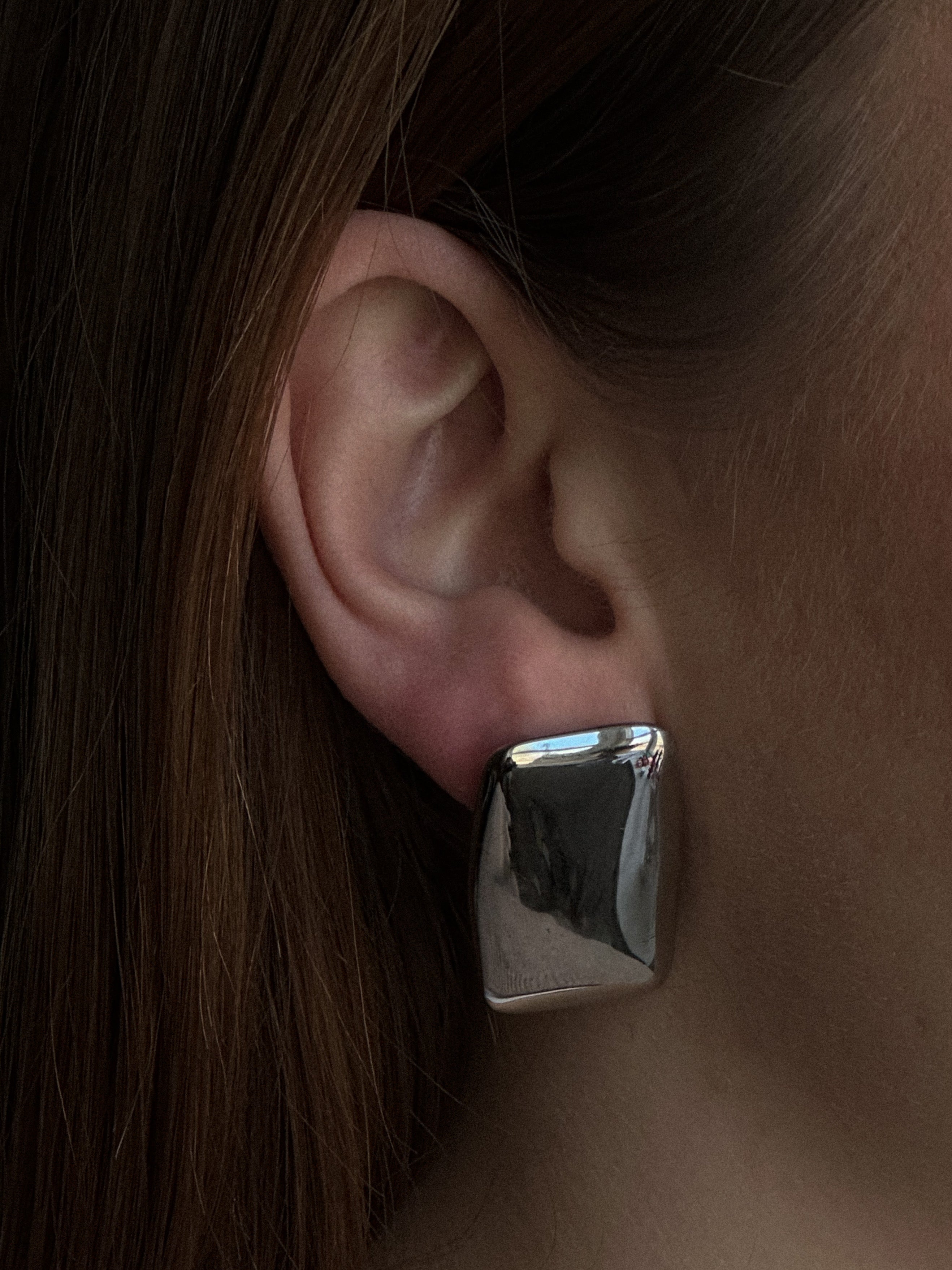 Manon Studs