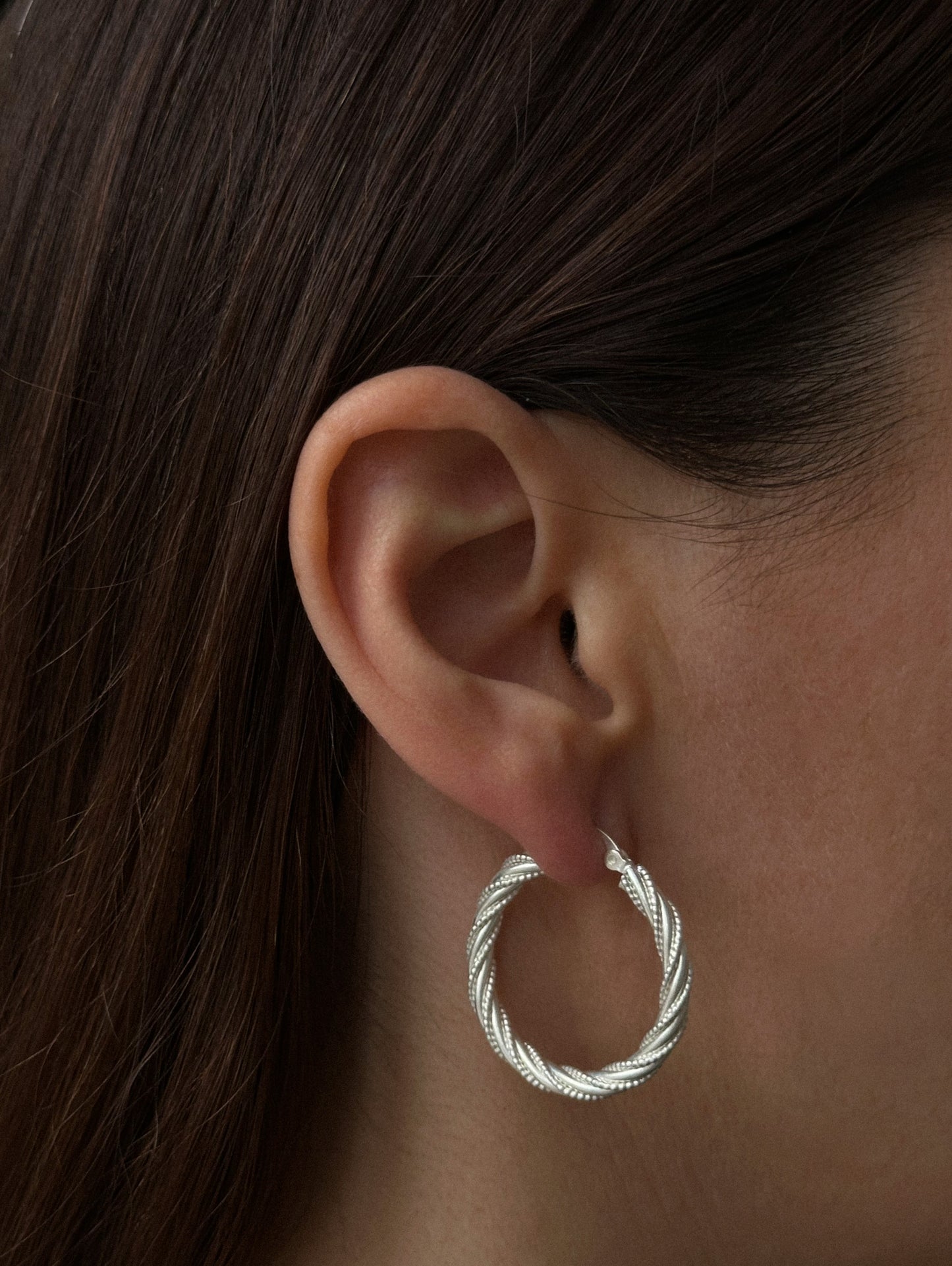 Medium Alena Hoops
