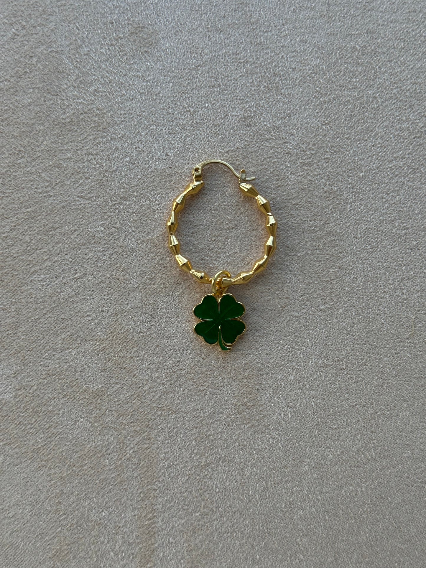 Clover Charm