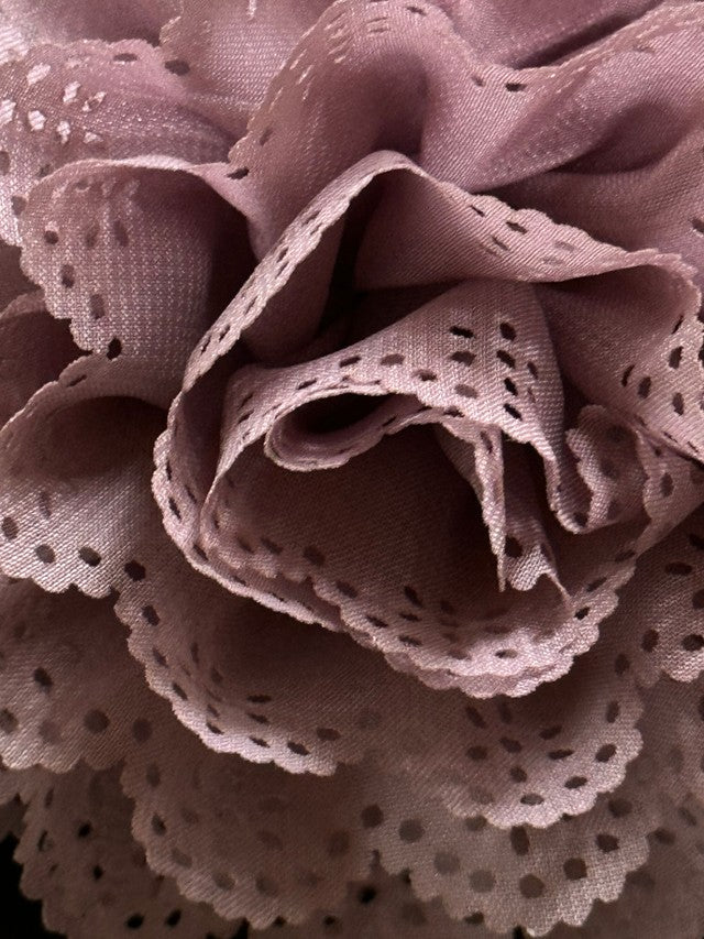 Lace Rose Claw