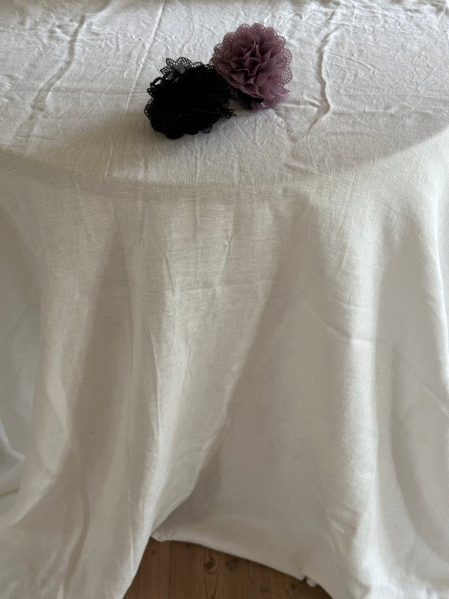 Lace Rose Claw