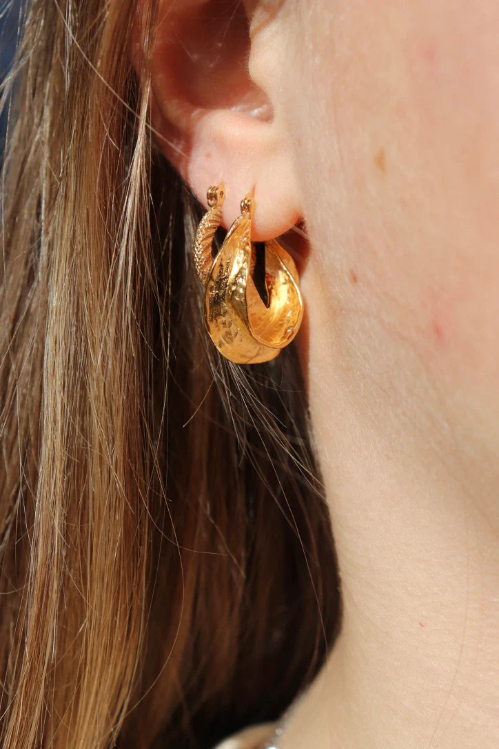 Single Afrika Earring