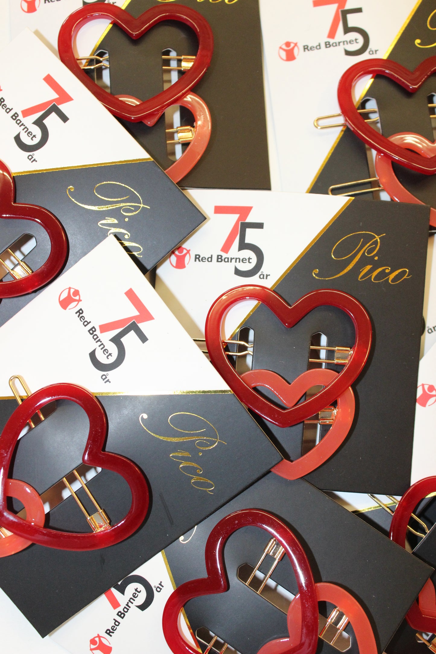 Red Barnet Heart Clip