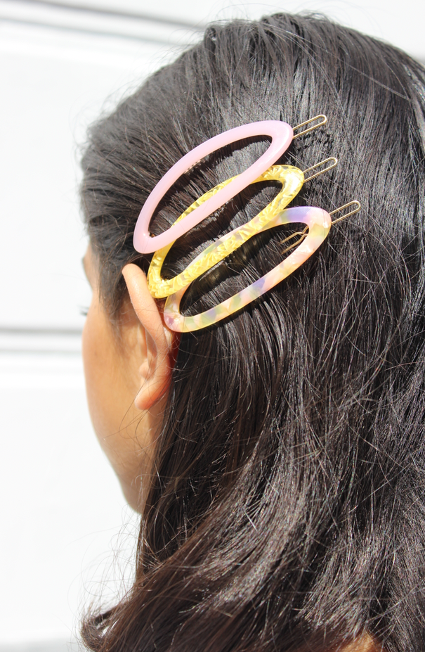 Kitty Hairclip