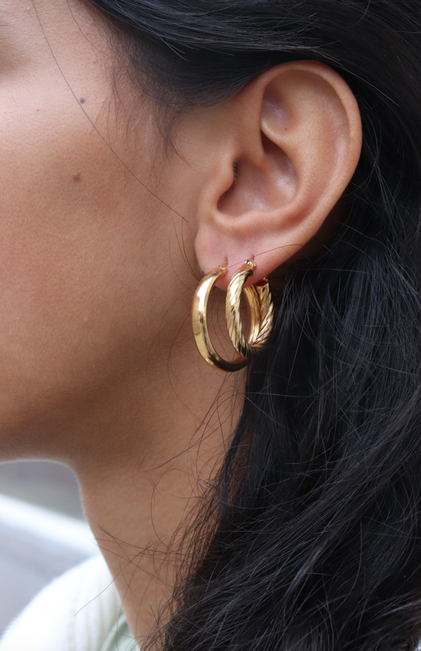 Isla Petit Hoops