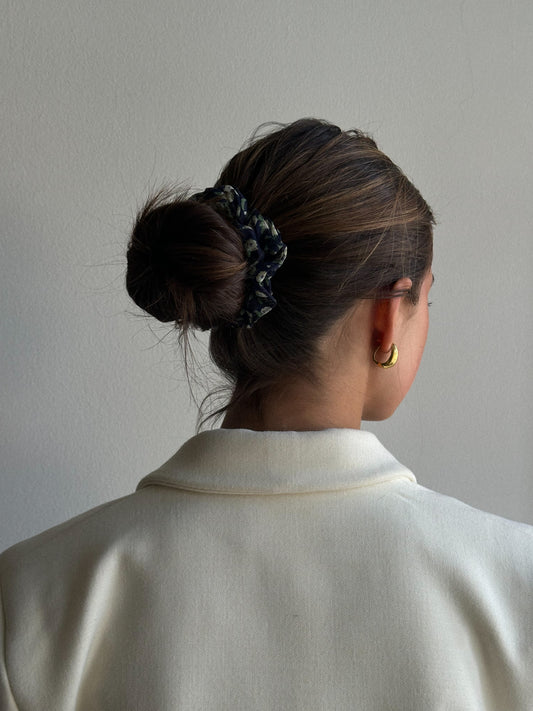 Flower Scrunchie