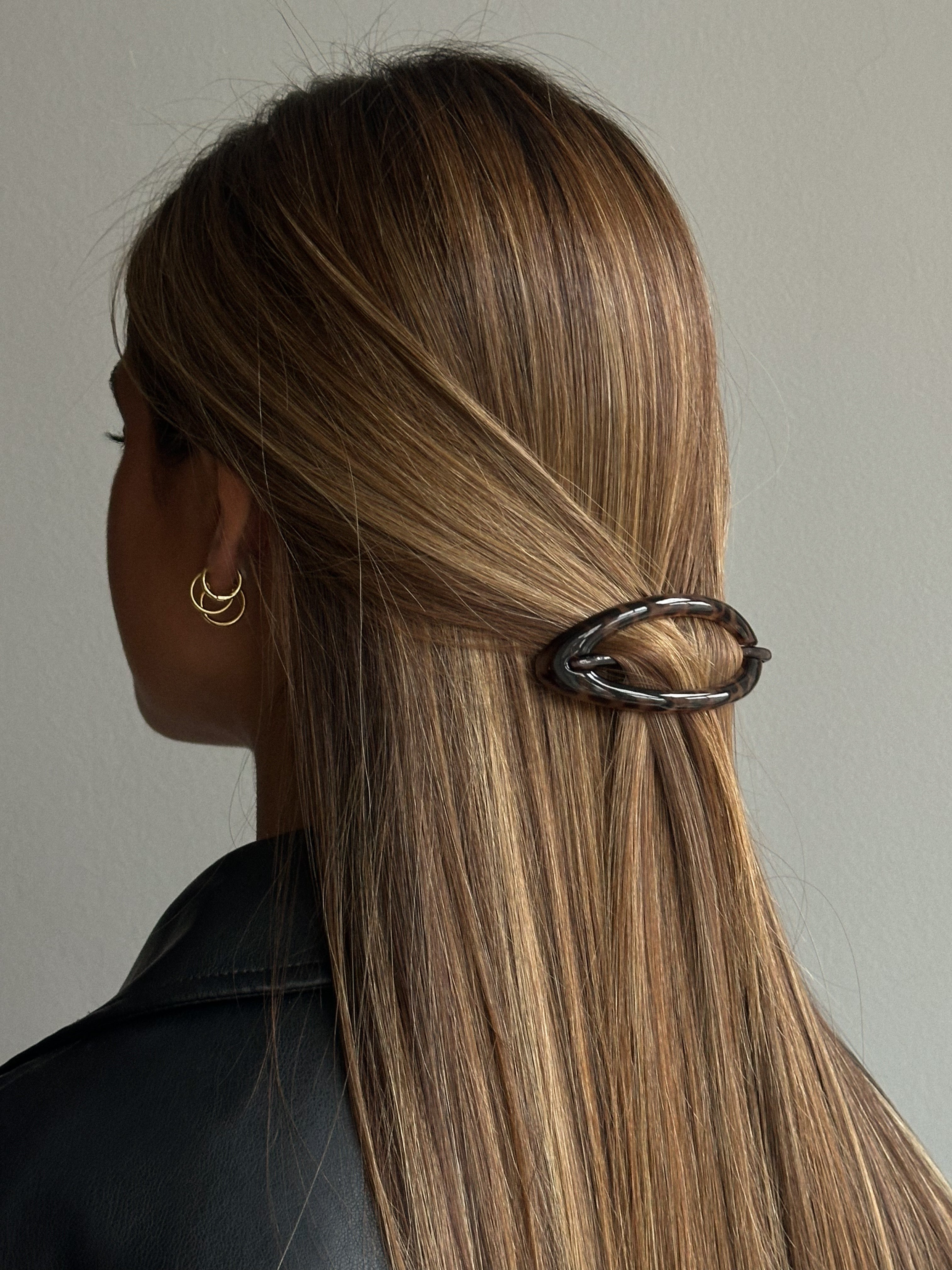 Oval Hair Pin