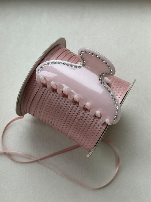 Sofie Crystal Claw