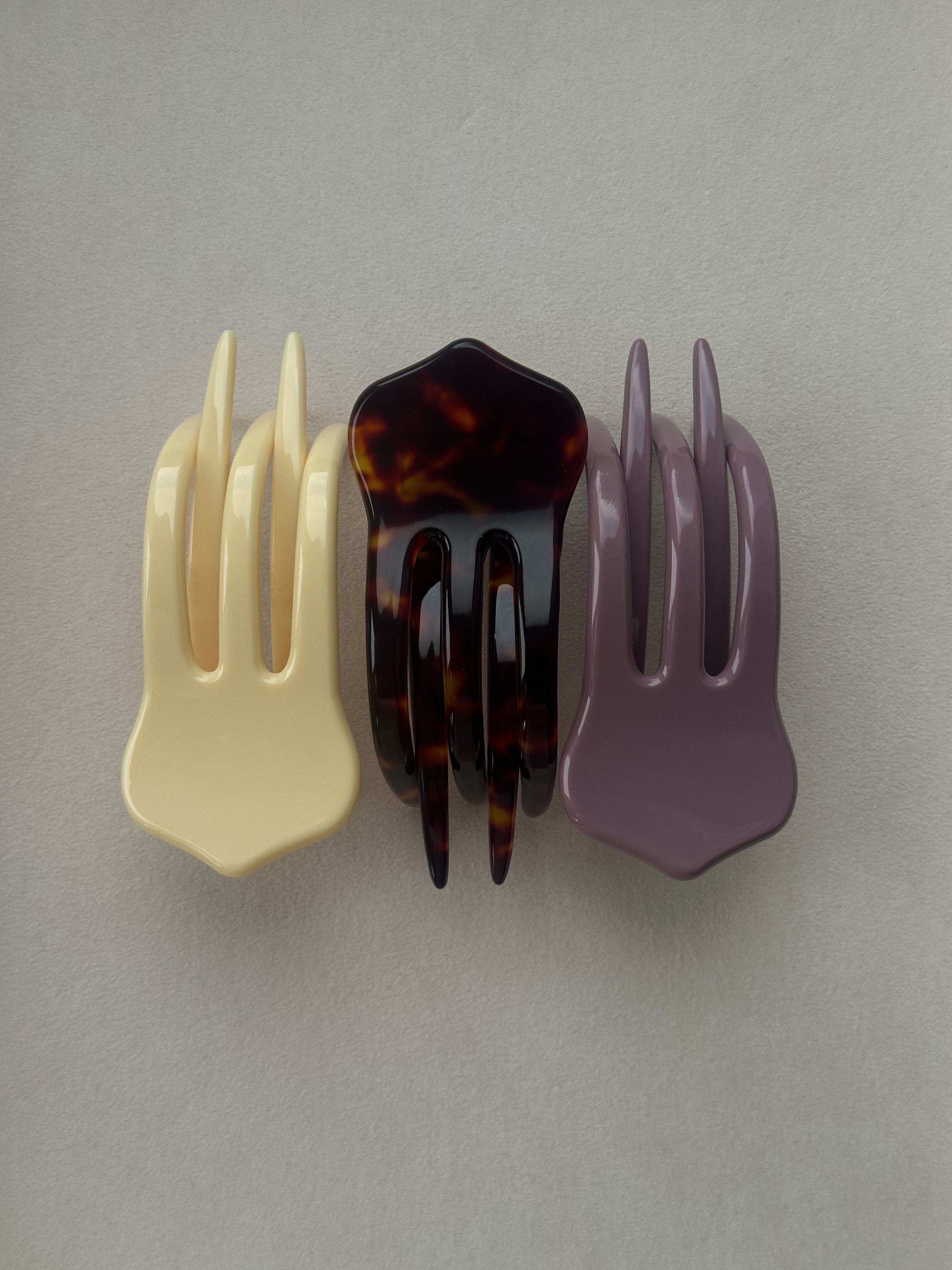 Juliette Flat Claw