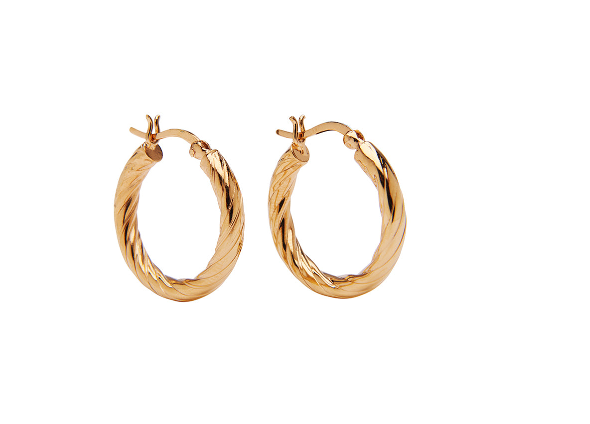 Nataly Petit Hoops