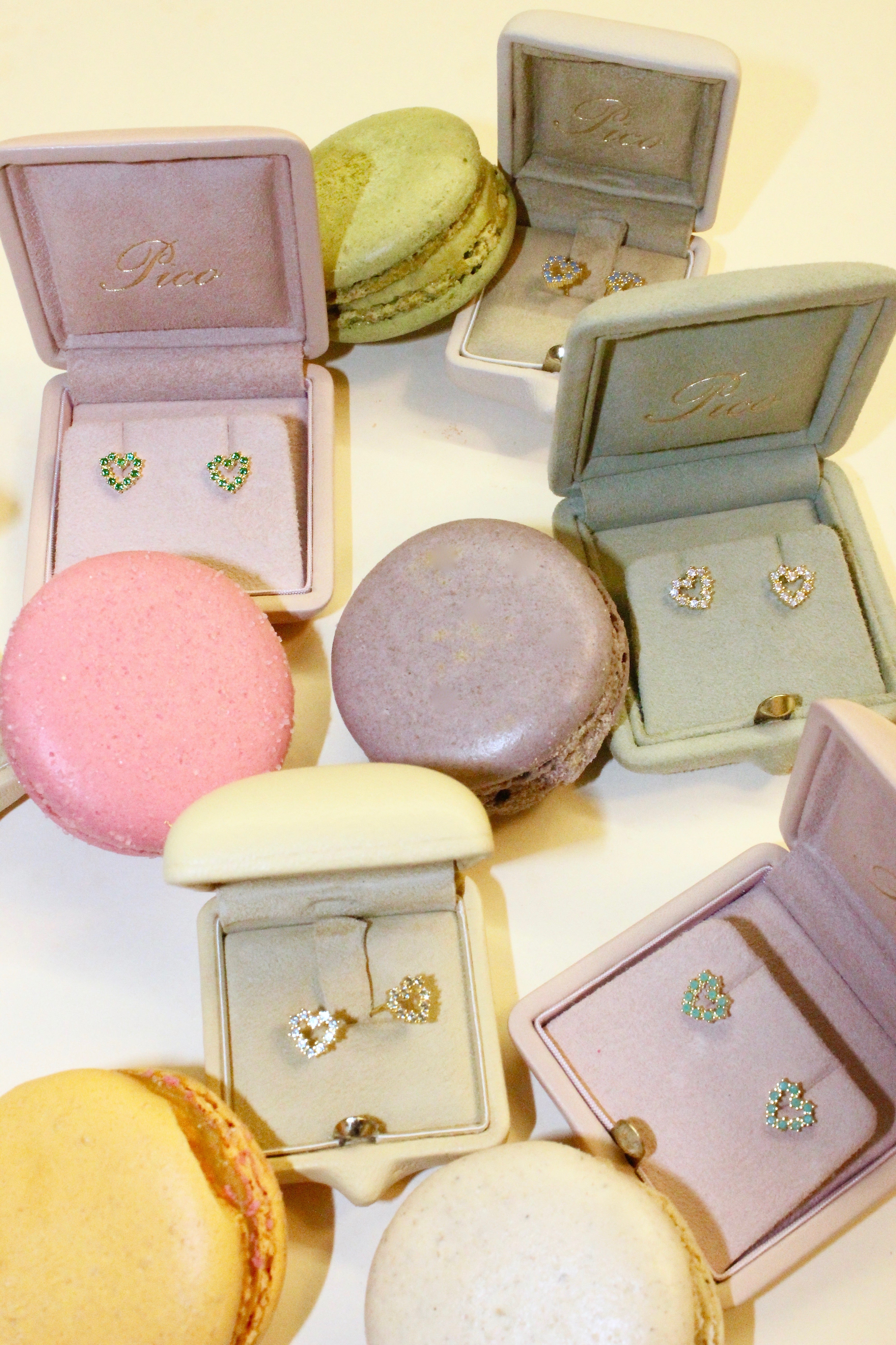 Cæur Crystal Studs